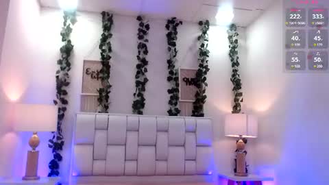 Mia online show from July 12, 2026, 11:23 am