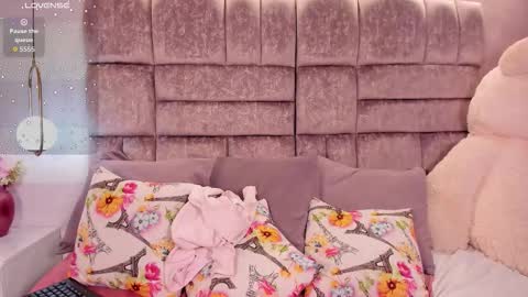 miaa_quinn online show from March 4, 2026, 4:51 am