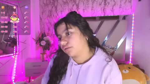miaa_smiith1 online show from December 10, 2024, 11:32 am