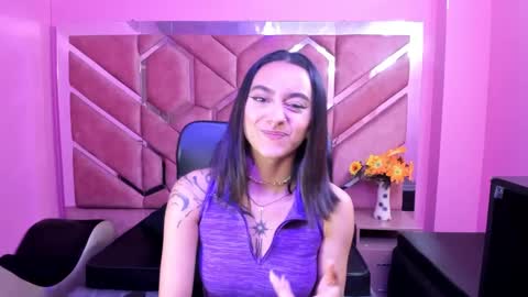 Miaa online show from September 11, 2025, 10:43 pm