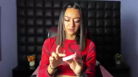 Miaa online show from September 25, 2025, 8:56 pm