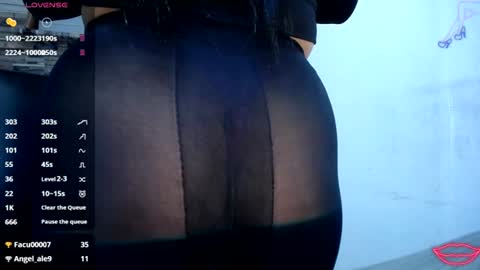 Hey love im Miaaboos. Welcome online show from July 30, 2026, 2:27 pm