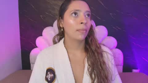 Snapshot of miaabrown__ chatting on May 14, 2026, 12:12 pm Mia online show from May 14, 2026, 12:12 pm