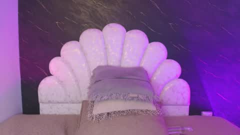 Snapshot of miaabrown__ chatting on May 20, 2026, 12:00 pm Mia online show from May 20, 2026, 12:00 pm