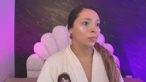 Snapshot of miaabrown__ chatting on May 26, 2026, 12:01 pm Mia online show from May 26, 2026, 12:01 pm