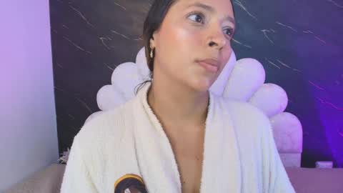Snapshot of miaabrown__ chatting on May 31, 2026, 12:12 pm Mia online show from May 31, 2026, 12:12 pm