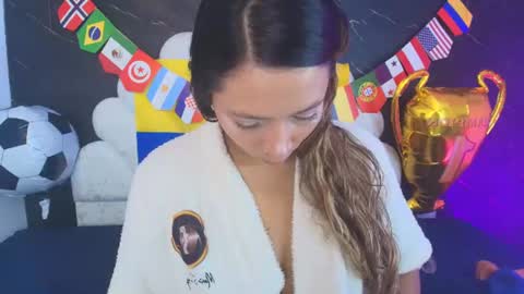 Snapshot of miaabrown__ chatting on June 24, 2026, 12:04 pm Mia online show from June 24, 2026, 12:04 pm