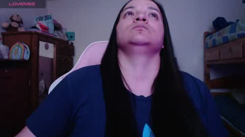 Snapshot of miaabrownn chatting on May 15, 2026, 2:29 am MIA online show from May 15, 2026, 2:29 am