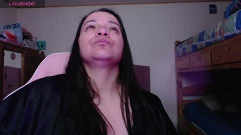 Snapshot of miaabrownn chatting on May 15, 2026, 6:37 pm MIA online show from May 15, 2026, 6:37 pm