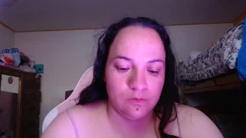 Snapshot of miaabrownn chatting on May 25, 2026, 12:44 pm MIA online show from May 25, 2026, 12:44 pm