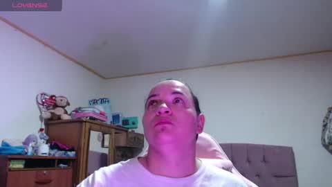 Snapshot of miaabrownn chatting on June 22, 2026, 12:35 pm MIA online show from June 22, 2026, 12:35 pm