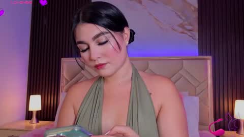 Miaa Farrel online show from July 6, 2026, 7:16 pm