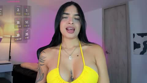 Snapshot of miaagomez chatting on September 27, 2025, 6:57 pm Mia online show from September 27, 2025, 6:57 pm