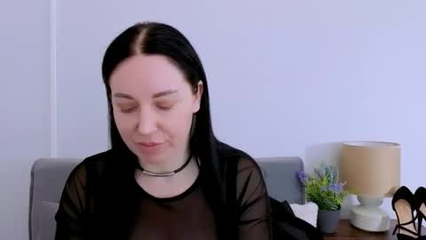Snapshot of miaalluring chatting on April 9, 2026, 3:39 pm Mia online show from April 9, 2026, 3:39 pm