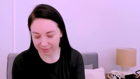 Snapshot of miaalluring chatting on April 14, 2026, 3:18 pm Mia online show from April 14, 2026, 3:18 pm