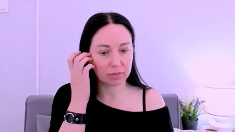 Snapshot of miaalluring chatting on May 12, 2026, 3:20 pm Mia online show from May 12, 2026, 3:20 pm