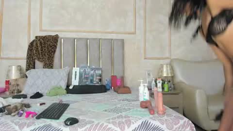 Snapshot of miaasummer chatting on June 24, 2026, 11:31 am Miaasummer online show from June 24, 2026, 11:31 am