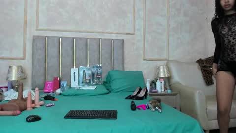 Snapshot of miaasummer chatting on July 9, 2026, 11:36 am Miaasummer online show from July 9, 2026, 11:36 am