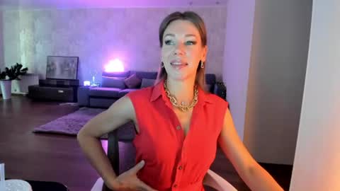 Mia online show from June 27, 2026, 4:50 am