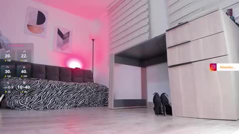 Mia Belier  online show from November 13, 2025, 11:58 pm