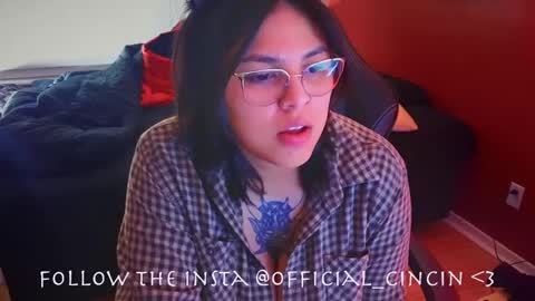 Mia online show from February 24, 2025, 4:49 am