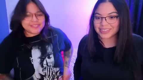 Snapshot of miacanela_xo chatting on February 18, 2026, 4:30 am Mia online show from February 18, 2026, 4:30 am