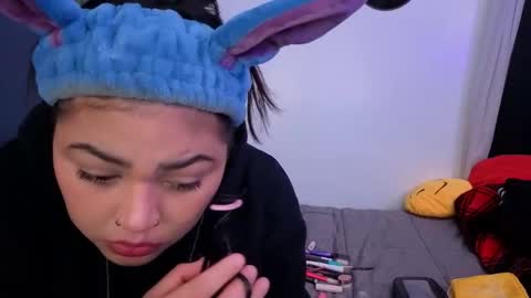 Snapshot of miacanela_xo chatting on March 2, 2026, 12:46 am Mia online show from March 2, 2026, 12:46 am