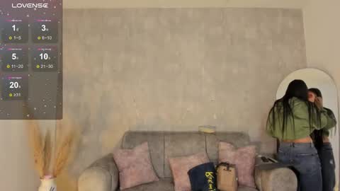 Snapshot of miacoopersx chatting on March 5, 2025, 12:22 pm miacooper online show from March 5, 2025, 12:22 pm