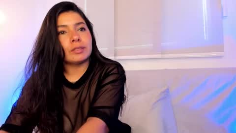 Snapshot of miadanielss chatting on March 10, 2026, 2:22 pm IG Yojanagomez online show from March 10, 2026, 2:22 pm