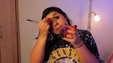 Snapshot of miadanielss chatting on March 22, 2026, 1:58 pm IG Yojanagomez online show from March 22, 2026, 1:58 pm