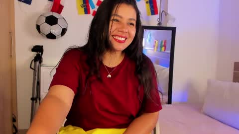 IG Yojanagomez  online show from June 19, 2026, 4:22 pm