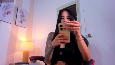 Snapshot of miadiamondd chatting on March 8, 2025, 8:57 pm miadiamondd online show from March 8, 2025, 8:57 pm