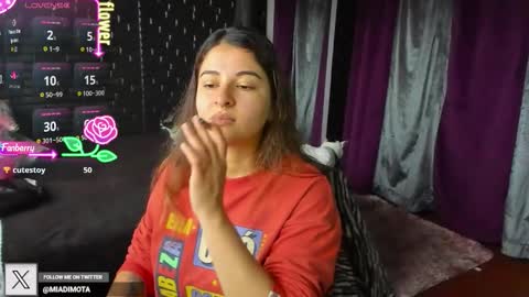 Mia online show from February 21, 2026, 4:52 pm