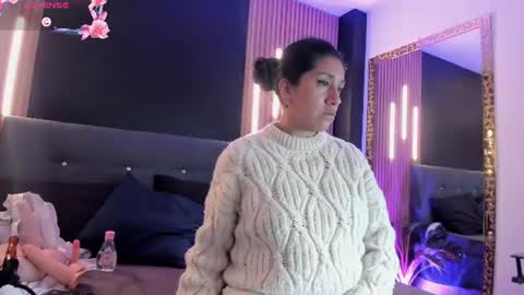 Mia Carter  Schedule 800 - 1430 gtm-5 online show from June 25, 2026, 2:11 am