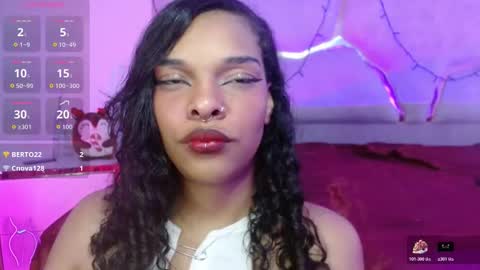 Mia online show from December 20, 2025, 8:21 am