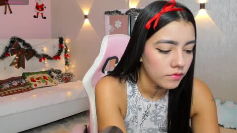 Mia Gomez online show from December 28, 2024, 12:24 pm