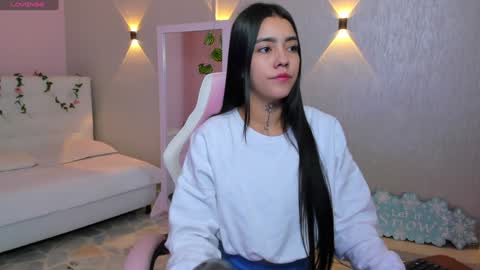 Mia Gomez online show from January 13, 2025, 12:13 pm