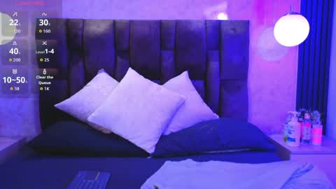 Snapshot of miagomezx chatting on May 8, 2026, 8:03 pm miagomezx online show from May 8, 2026, 8:03 pm