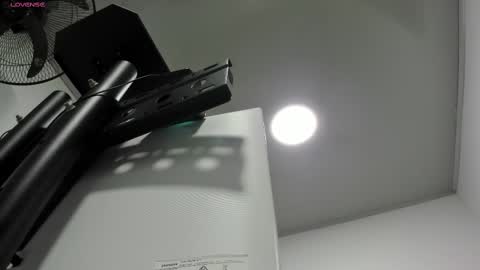 Snapshot of miah_bigboobs chatting on March 4, 2025, 10:57 am Miah Collins online show from March 4, 2025, 10:57 am
