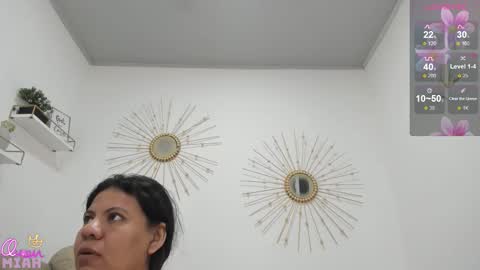 Snapshot of miah_bigboobs chatting on March 15, 2026, 12:44 pm Miah Collins online show from March 15, 2026, 12:44 pm
