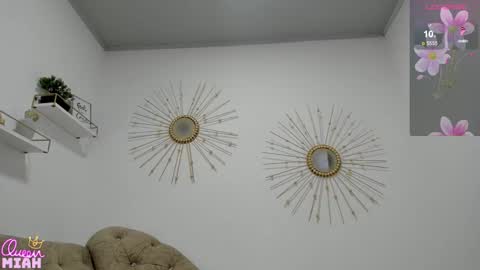 Snapshot of miah_bigboobs chatting on March 30, 2026, 6:53 pm Miah Collins online show from March 30, 2026, 6:53 pm