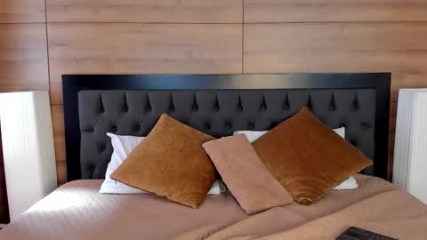 Mia Connor online show from March 17, 2026, 7:39 pm