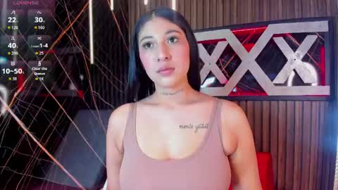 MIAH PALACIO online show from June 29, 2026, 6:52 am