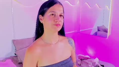 Snapshot of miahansson chatting on July 1, 2026, 8:30 pm MIA online show from July 1, 2026, 8:30 pm