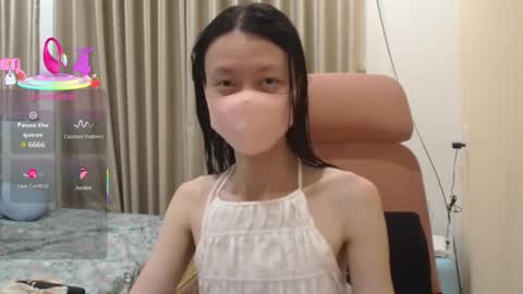 Snapshot of miahchan68 chatting on November 14, 2025, 10:14 am miahchan68 online show from November 14, 2025, 10:14 am