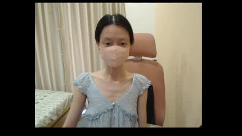 miahchan68 online show from May 4, 2026, 8:43 am