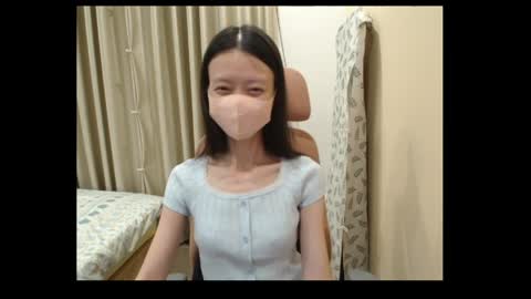 miahchan68 online show from May 11, 2026, 2:45 pm