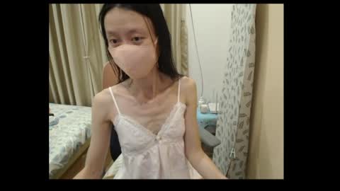 miahchan68 online show from June 13, 2026, 1:53 pm