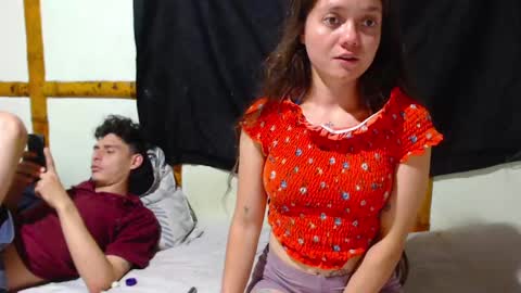 Mia  Sam online show from September 19, 2025, 9:04 pm