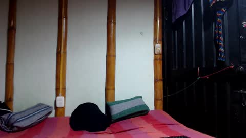 Snapshot of miahells chatting on March 15, 2026, 2:12 pm Mia Sam online show from March 15, 2026, 2:12 pm